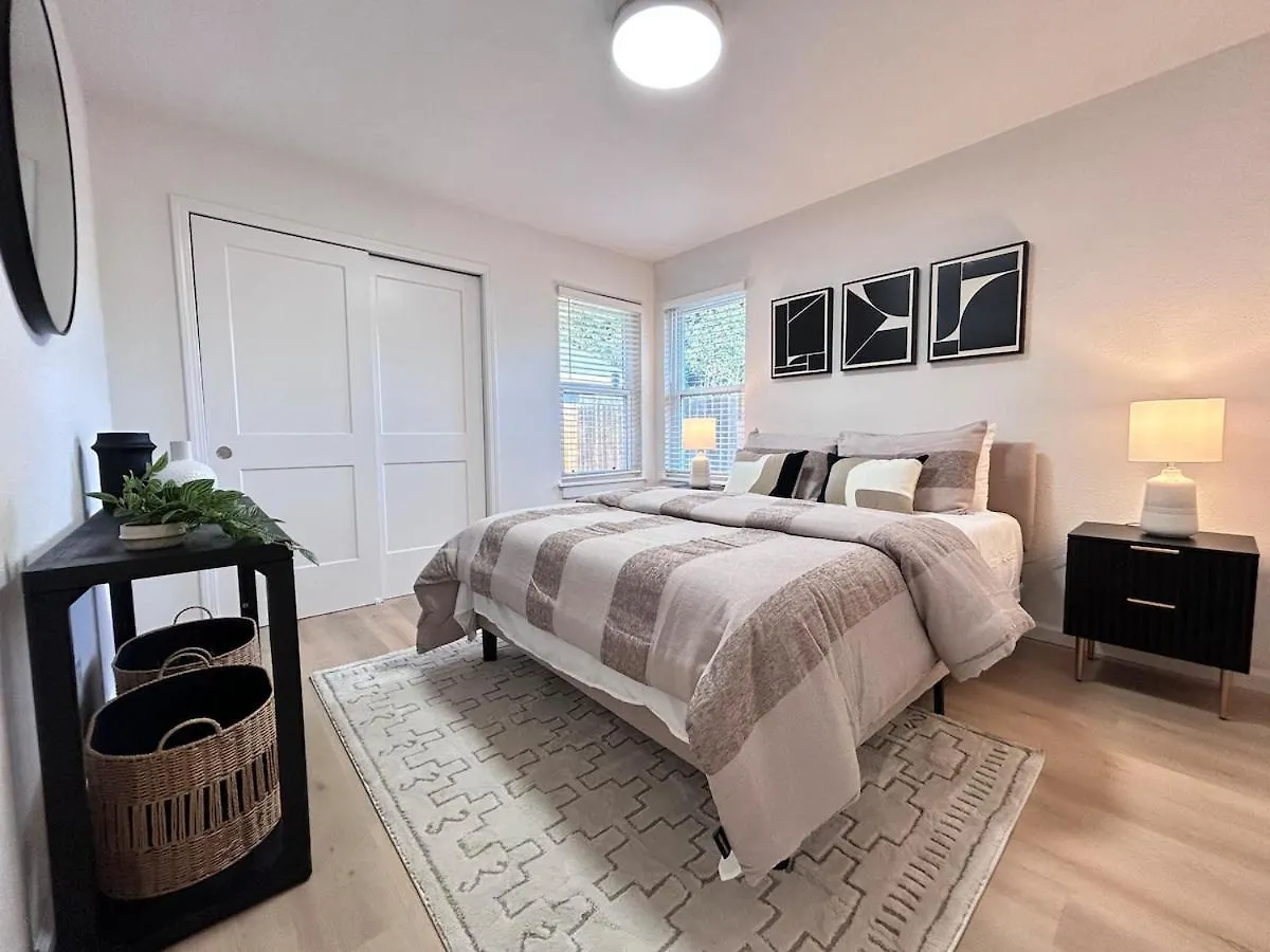 Willa Quiet Community, Stylish Escape Sacramento 0*,  Stany Zjednoczone Ameryki